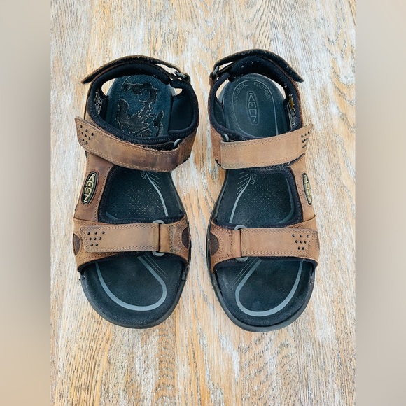 SOLD Keen Men’s Rialto II 3 Point Leather Hiking Sandals❤️🥾 - Picture 8 of 14